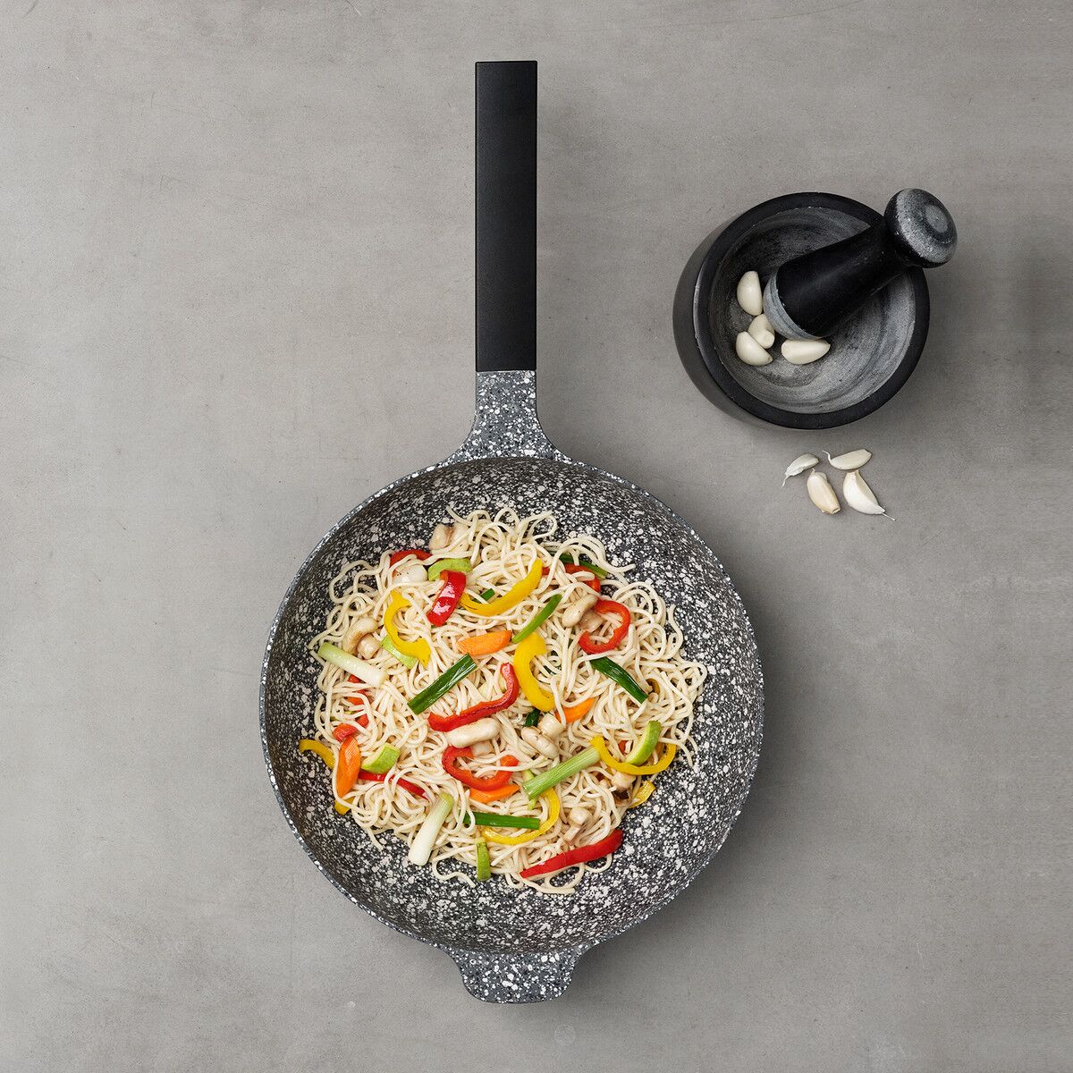 Emsan Perge Döküm 30 Cm Wok Tava